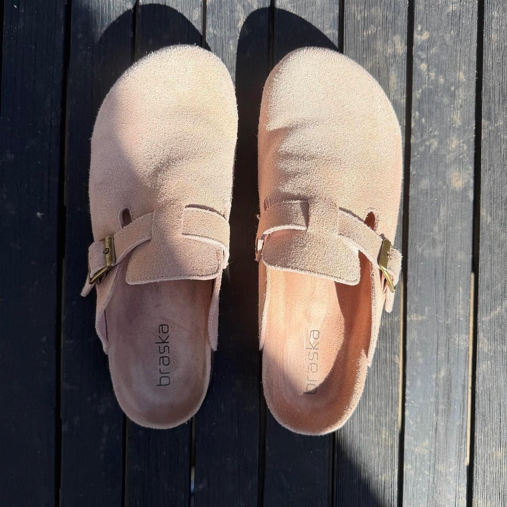 Suede Slip-On Clogs in Blush Pink